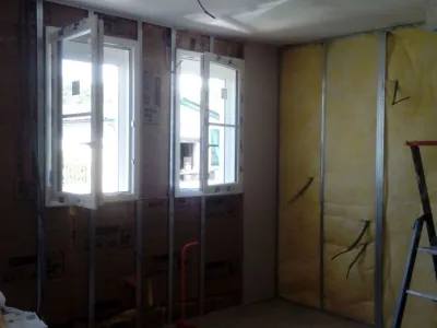 Travaux d’isolation intérieure avec ossature métallique